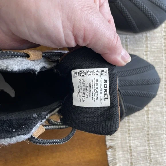 Sorrel Out N About 3 Classic Waterproof Women's Boot Size 9.5 - Picture 10 of 11